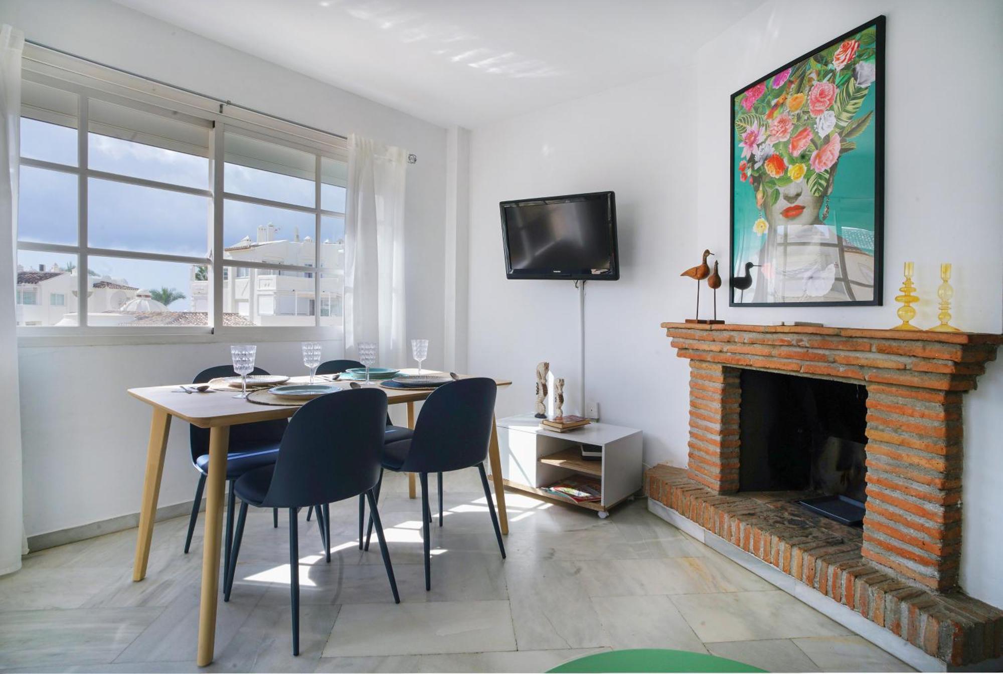 Apartamento Puerto Marinero En El Puerto Marina De En El Corazón De La Costa Del Sol. *