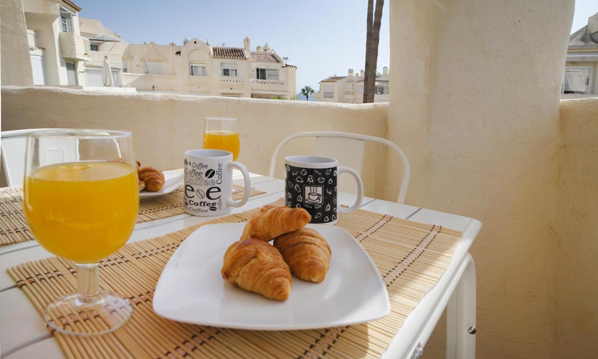 Apartamento Puerto Marinero En El Puerto Marina De En El Corazón De La Costa Del Sol. Benalmádena